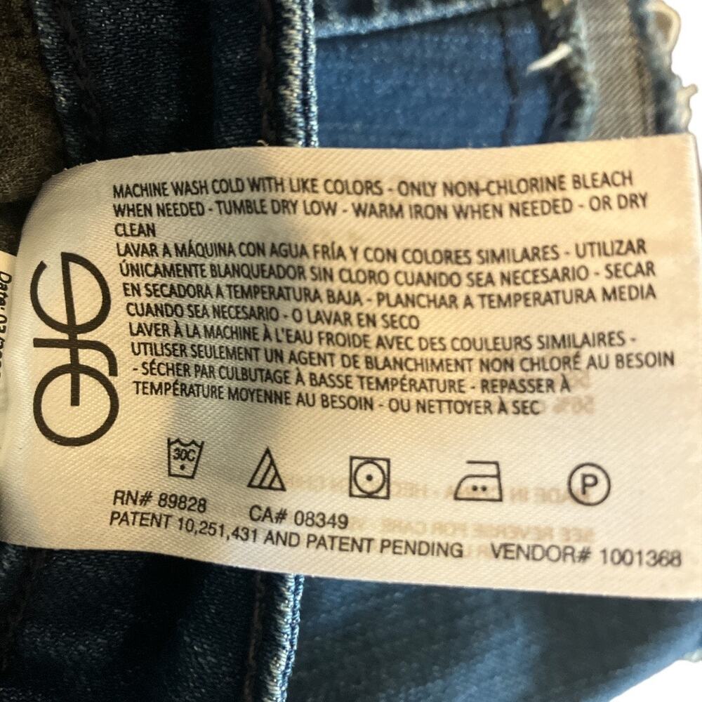 Social Standard by Sanctuary Mid Rise Kick Crop Jeans Size 14 - Picture 9 of 10
